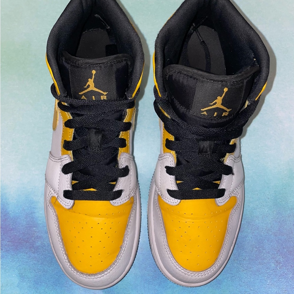 Air Jordan 1